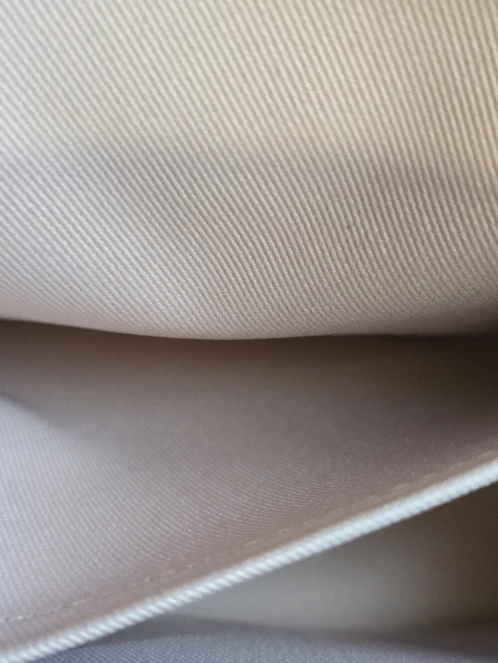Louis Vuitton Cherrywood BB in Rose Ballerine